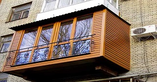 Внешняя отделка балкона Северск цена от 1032 руб. м/2.